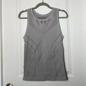 ALO Yoga Lark Tank - M Vapor Grey